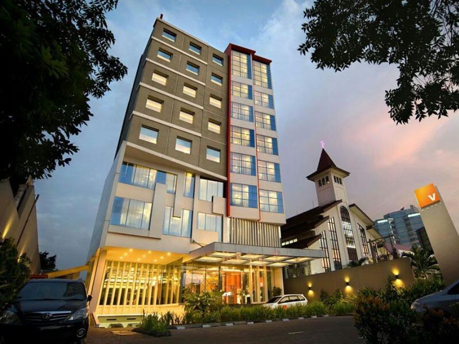 V Hotel Tebet Jakarta Extérieur photo